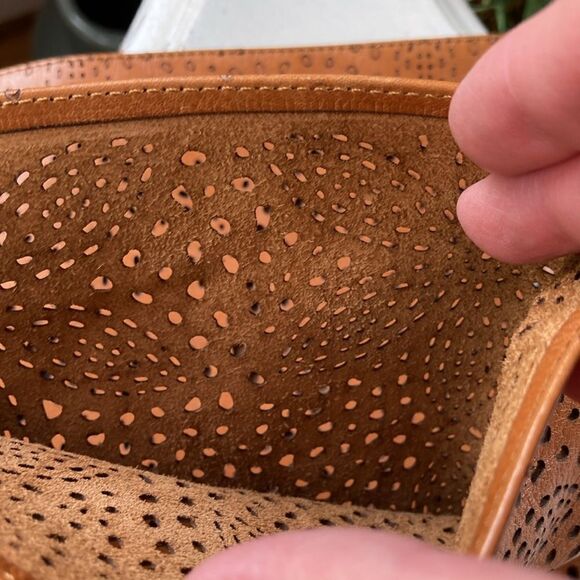 PAOLA FRANI Perforated Tall Leather Boots Made in Italy Size 6 EUC - Picture 12 of 16